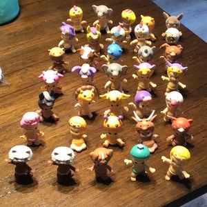Kids Lot of 35Twosies Babies